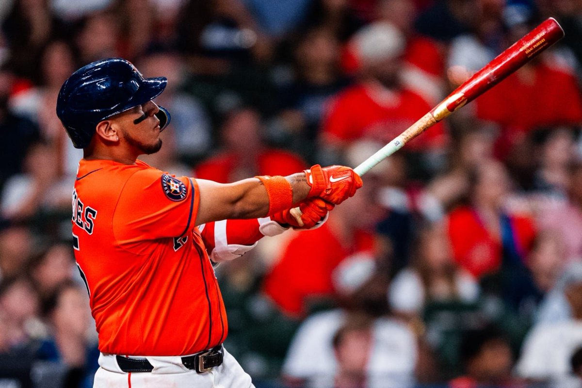 Antonio_Rosique's tweet photo. 🇲🇽Isaac Paredes y la carrera por los 1️⃣0️⃣0️⃣ cuadrangulares en #MLB 

Top 4️⃣ mexicanos con más HR’s en las mayores:

🇲🇽 Vinicio Castilla 👉🏻 320

🇲🇽 Jorge Orta 👉🏻 130

🇲🇽 Aurelio Rodríguez 👉🏻 124

🇲🇽 Isaac Paredes 👉🏻98🔺🔛

#Colosal 
#IsaacParedes https://t.co/tMYR8p53cI