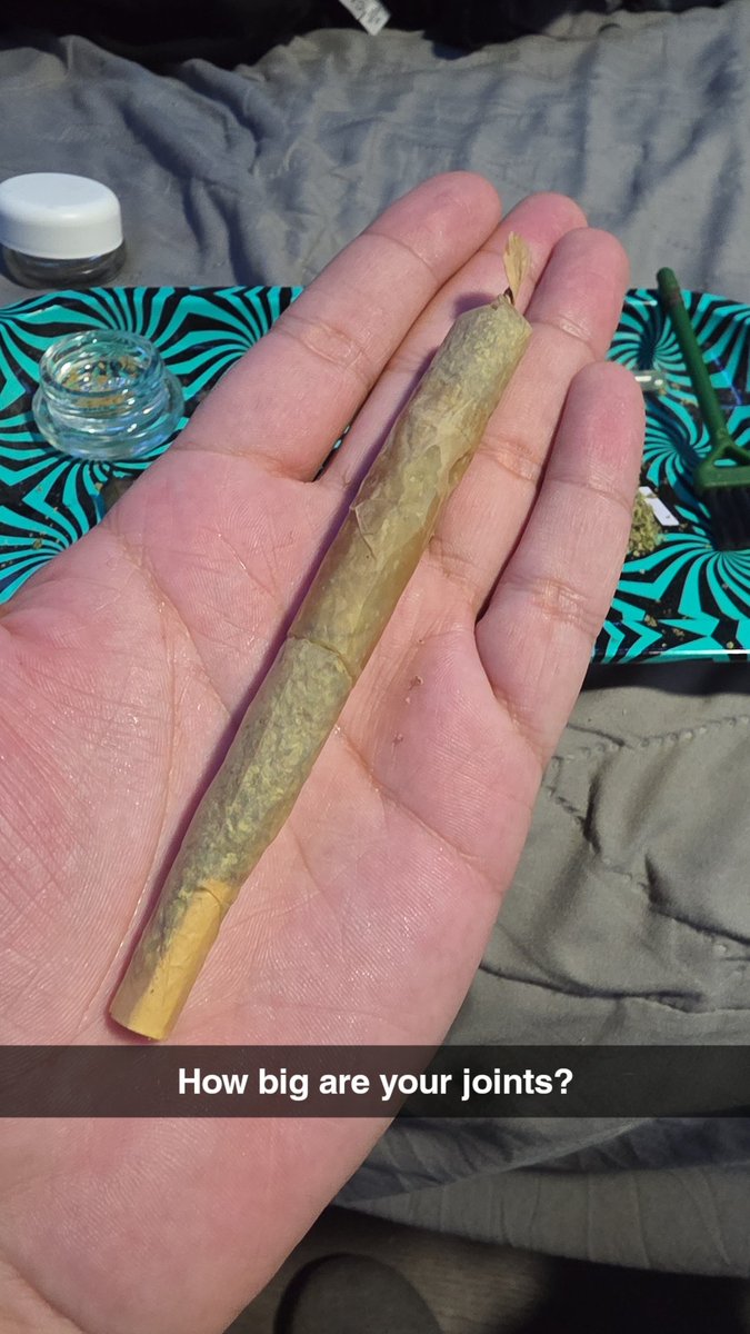 SuperNoochie's tweet photo. Any smokers? https://t.co/PFV3292lOF