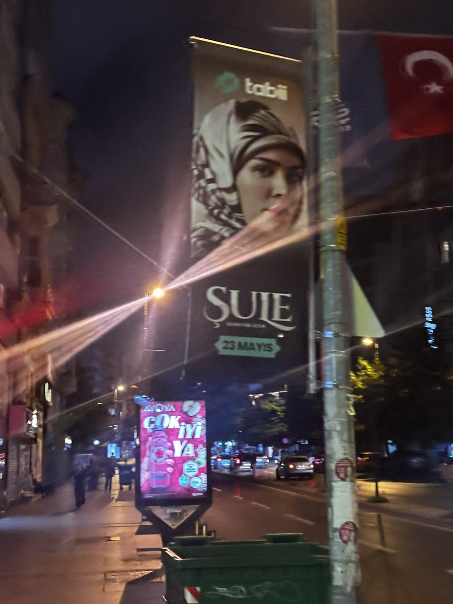 yetyvow's tweet photo. Ben bu diziyi önceden izledim anısı var kaldırabilir misiniz @sislibelediyesi https://t.co/laueYepDi2