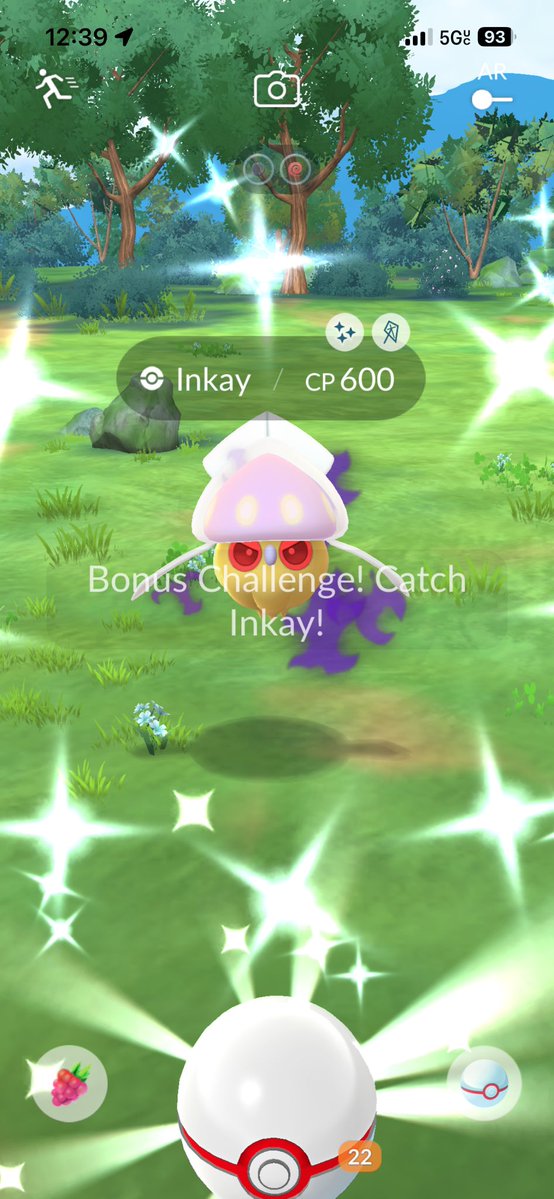 dragoncaller's tweet photo. honestly wasn’t expecting to get this, hope you can get it too @JT_Valor 🙏 #PokemonGO #ShinyShadow https://t.co/yR9npoWUnW