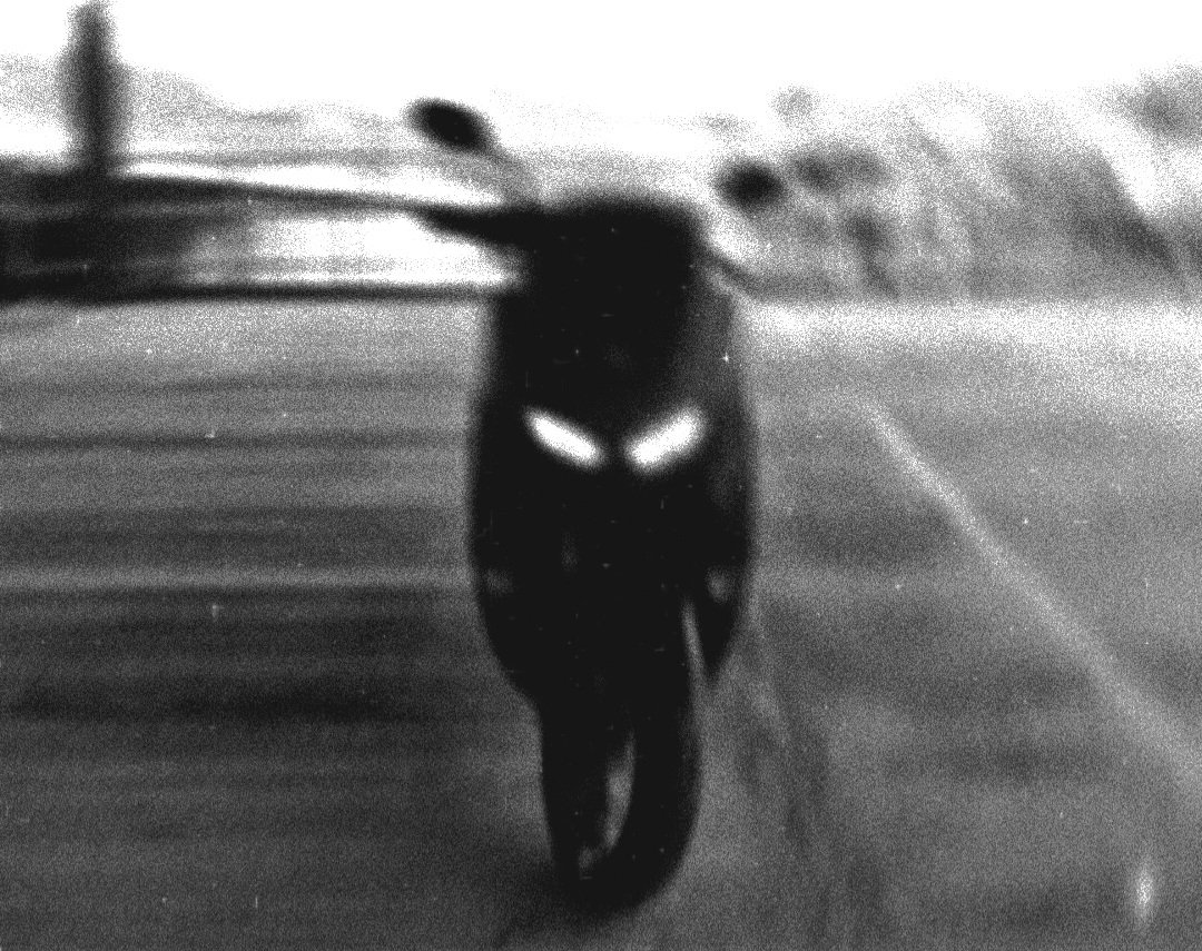 8_bram's tweet photo. 🦇 https://t.co/mbeseTslhA