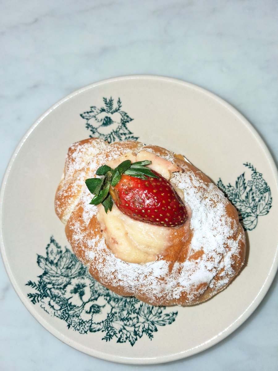 iris🧁⭐️²⁷ tweet media