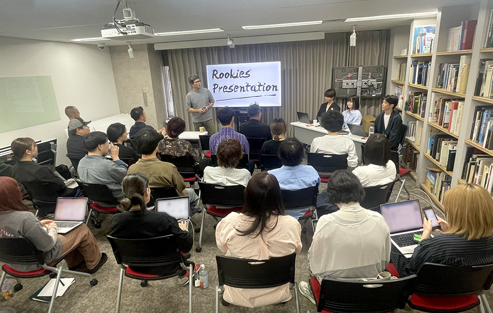 BIS_SWIFT's tweet photo. 📣会社ブログを更新しました！
先日開催された我が社の恒例行事、���Rookies Presentation 2026」の模様をレポートしています💪✨

https://t.co/40qibc4wMm https://t.co/Lhz2g1l69F