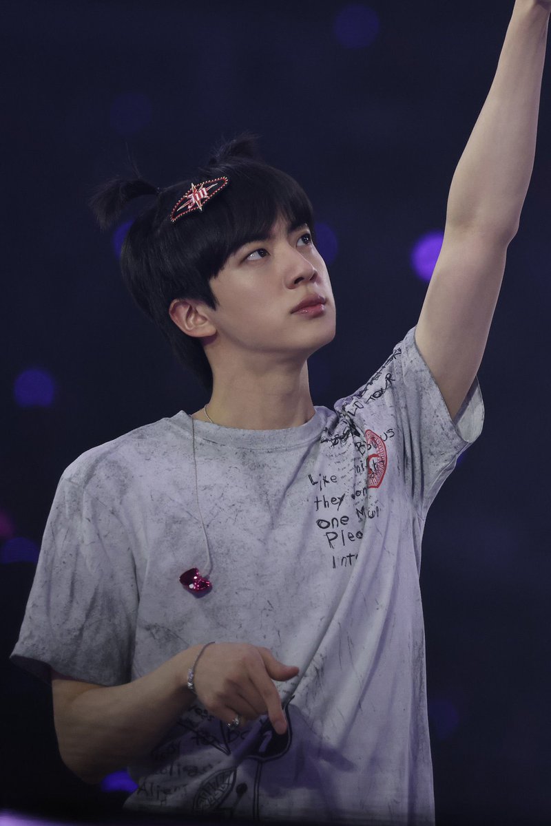 for_seokjin1992's tweet photo. Pigtail Jin was his first IG post🥰

SEXY JIN IN VEGAS
#BTS_WORLDTOUR_ARIRANG
#BTS_WORLDTOUR_ARIRANG_LASVEGAS_D4 https://t.co/ltWvYxjx9h