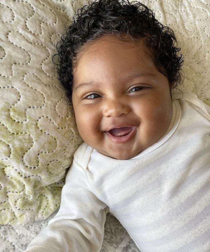 ComfortLolaa's tweet photo. Babies bring joy to the world😍 https://t.co/qzC8NyInSf