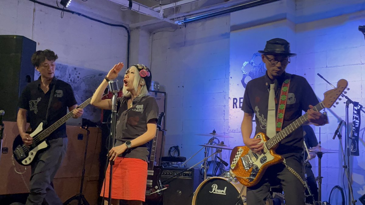DUSTBABY6's tweet photo. 2026年5月24日(日)
@REVOLVER
『IYPpresents
Voice of Energy Vol.19～ 鬼頭径五 (Soulshine)ソロLIVE in Sapporo 2026 day2 』

live photo むぎちゃん様 https://t.co/SKRYlx8WBO