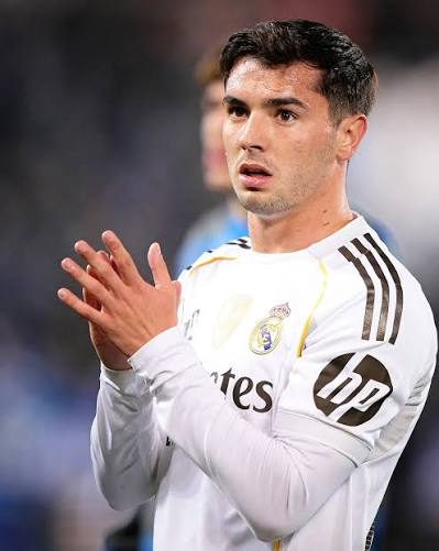 CitySourceHQ's tweet photo. 🚨 BREAKING: Manchester City are preparing a €60M move for Brahim Diaz 🔵

Incoming boss Enzo Maresca reportedly wants the Real Madrid star back at the Etihad 👀🇲🇦

What do you make of the potential signing? 🤔

[@TEAMtalk] https://t.co/EMgx5PeugV