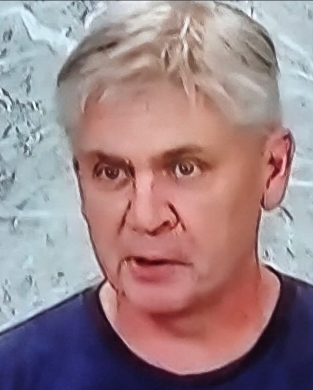 SamoGlavan's tweet photo. Razlage tega osebka so sinonim za (tudi) mojo večno dilemo: so tako brezupno butasti, ali pokvarjeni? https://t.co/tXfbWR6bnp
