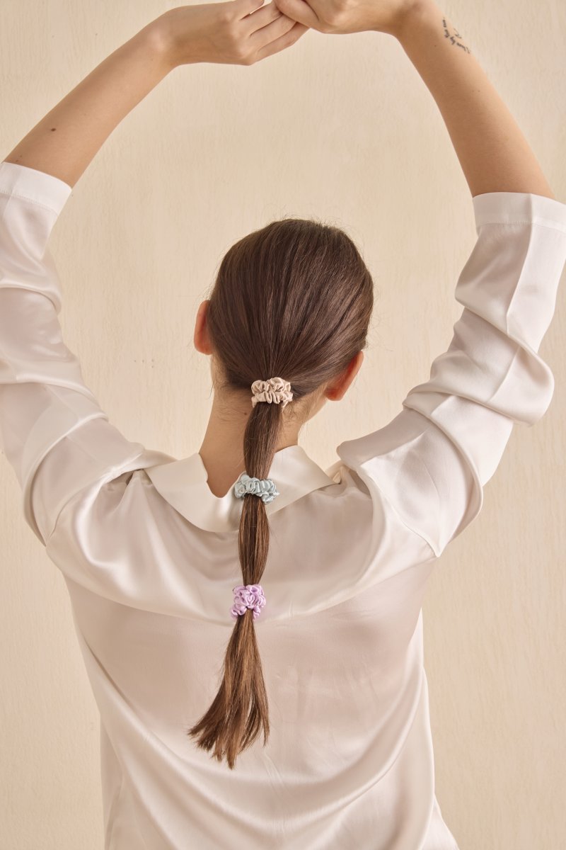 silk_thx's tweet photo. The only hair Scrunchies you’ll need....

Designed for every hair type and every hairstyle. THXSILK silk scrunchie keeps your hair crease-free and smooth. It’s the simple upgrade your hair routine deserves.

Shop now and enjoy $$ off https://t.co/Nmbe27FFT5 https://t.co/02sJxO0E1l