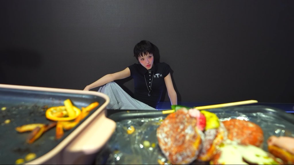 PLOyJHs's tweet photo. สเต็กหกร้อยกรัมเปลี่ยนคนได้จิงๆ555555555555555 https://t.co/EViWTFEVWD