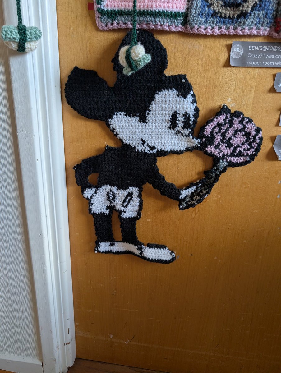 WednesdayzXx's tweet photo. Bro I love suicide mouse am I've made whole crocheted tapestries of that mf https://t.co/OhQ9u1UZ5k
