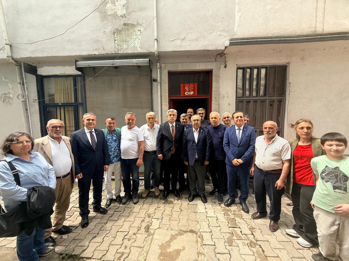 armanuney's tweet photo. Salıpazarı İlçe Örgütümüzün Bayramlaşma Programı'nda değerli mücadele arkadaşlarımız ve dostlarımızla bir araya geldik. https://t.co/LuhCuE3MSD