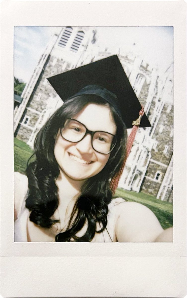 HelpingYouStay's tweet photo. We are so proud of our founder for graduating from graduate school and becoming a therapist. Congratulations, @caitlynawillson, on earning your Master’s in Mental Health Counseling! ❤️ https://t.co/E44AGf2ltk