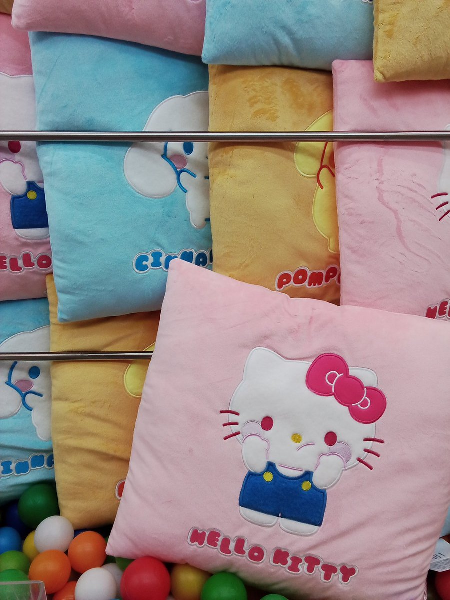 ただいま投入致しました景品です☺️ #サンリオキャラクターズ #クッション
