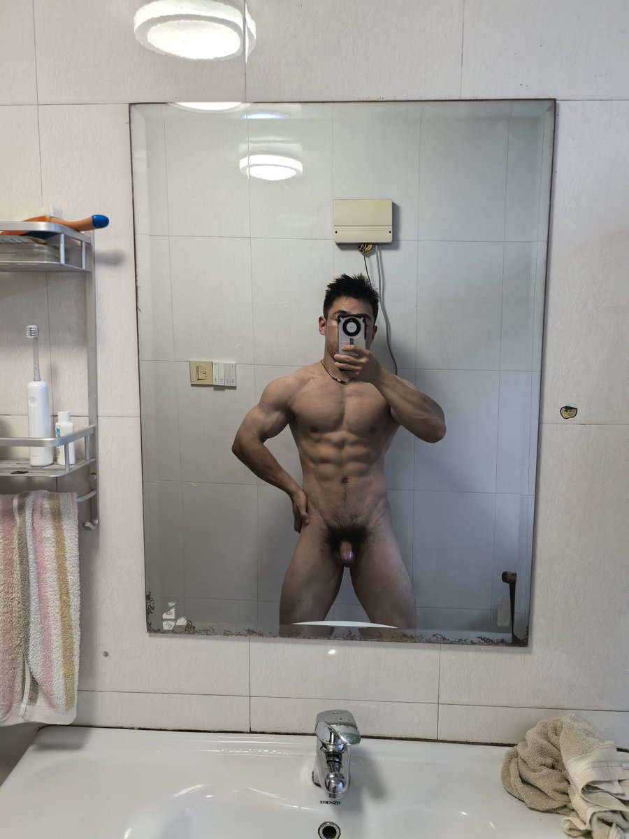 MuscleEvent's tweet photo. DM for collabs
肌肉男模招募中 私信🉑
Show your muscle ⬇️
展示你的肌肉⬇️ https://t.co/l5gNcrN8AH