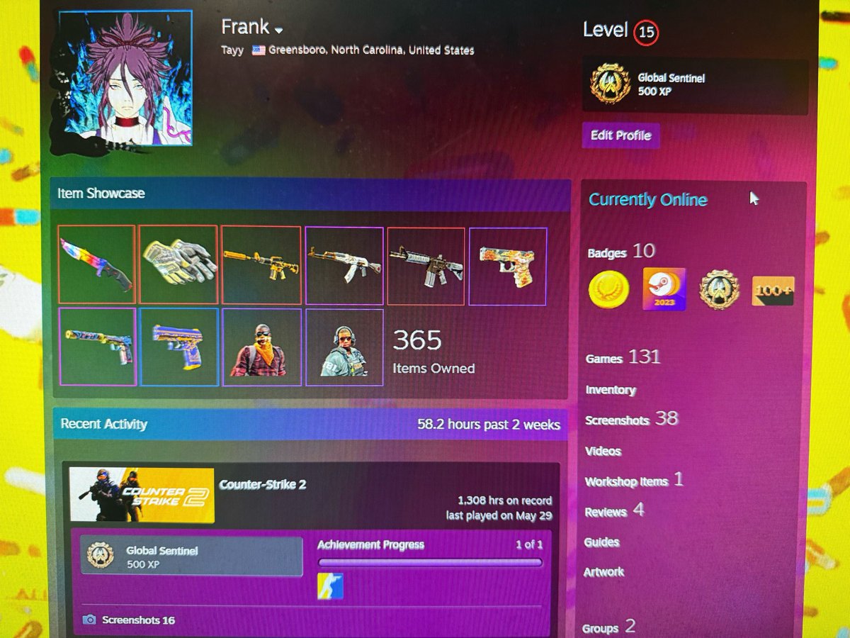 Tayzer's tweet photo. My childhood me is crying big tears rn. My Gold/yellow loadout https://t.co/FJELsWUaoX