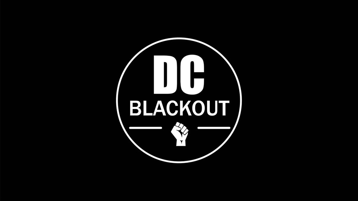 BatNAlley's tweet photo. DC BLACKOUT : Des fans lancent un appel au boycott aprés 1200 jours sans série régulière avec un personnage principal noir.

"Nous appelons les fans à annuler" leurs commandes DC tant qu'ils "ne proposeront pas en précommande une série régulière portée par des personnages noirs". https://t.co/gMqUZi2w59