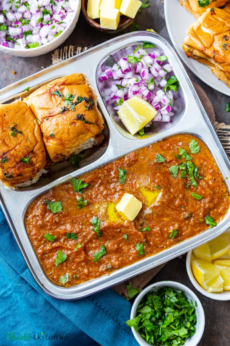 MenuShinde's tweet photo. पोटाला आनंद देणारं स्ट्रीट फूड ❤️

#IndianStreetFood #FoodPhotography #MumbaiFoodie #DesiFood #FoodLover #Yummy #SpicyFood #FoodGram #InstaFood #Tasty #MaharashtraFood #CheeseBurst #FoodAddict https://t.co/OnwG1Xp6Z0