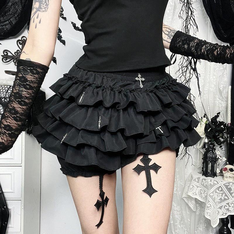 WandaWilllow's tweet photo. I just received Ruffle cross applique solid short pant | Black / M(Waist: 70-78cm) from KaraNoShi via Throne. Thank you! https://t.co/veXfAzld4n #Wishlist #Throne https://t.co/kxaKZIY586