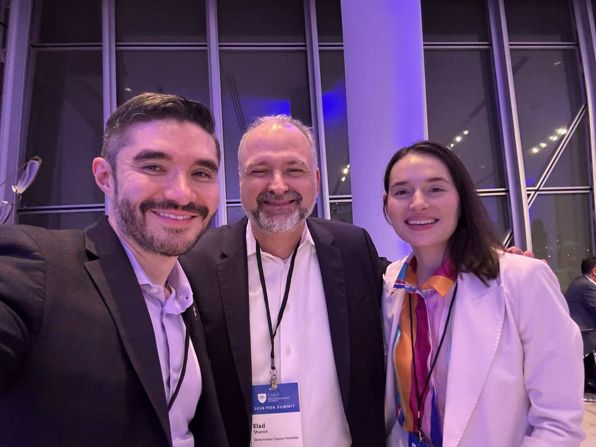 DrArturoAI's tweet photo. Amazing start of #ASCO26 at the @carisls POA Summit, @mystlukes was very well represented. Got also the chance to listen to Jorge Reis-Filho, congratulate @dbittermanmd for her new AI role at @AstraZeneca, and hanging out with Sajjad Bhatti, @EladSharonMD and many others. https://t.co/FGKQCYK3aV