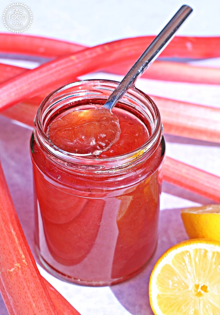 FabFood4All's tweet photo. Simple Rhubarb &amp; Gin Jam is made with forced rhubarb but can also be made with ordinary rhubarb (will just be a different colour). This unique jam with a hint of gin &amp; vanilla tastes incredible! https://t.co/hZfLoDZuvo #rhubarbjam #preserves #jamrecipes #jammaking #canning https://t.co/0FVAYjNKKp