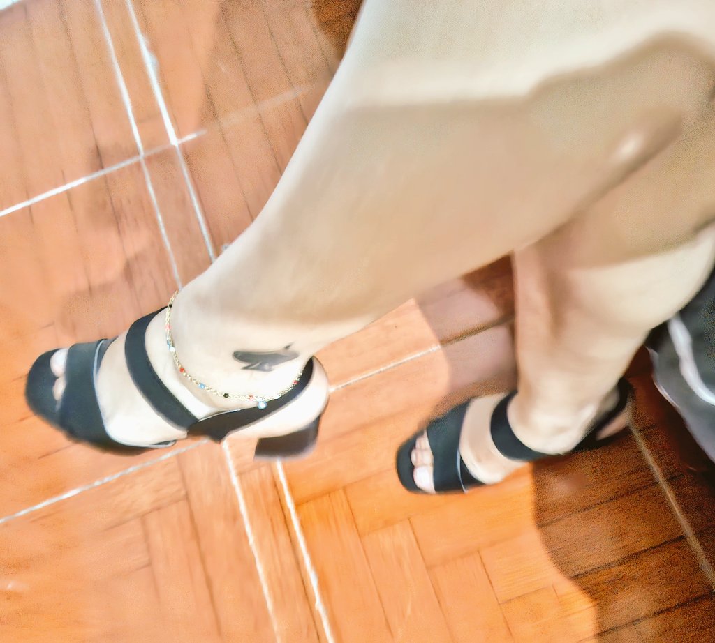 7f8es5zUvz34387's tweet photo. ❤️ 🤤 https://t.co/dkNNxSBFZf