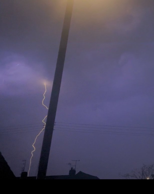 devilmaicare's tweet photo. I WAS LIGHTNING BEFORE THE THUNDER https://t.co/p0qAoV57Qs