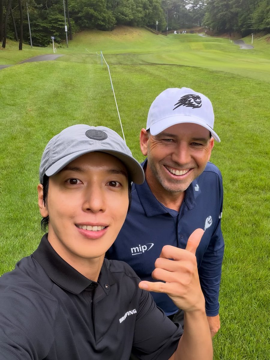 YongloHa_'s tweet photo. 26.05.29
용스타그램
#정용화 #JUNGYONGHWA https://t.co/6goUJJPQnO
