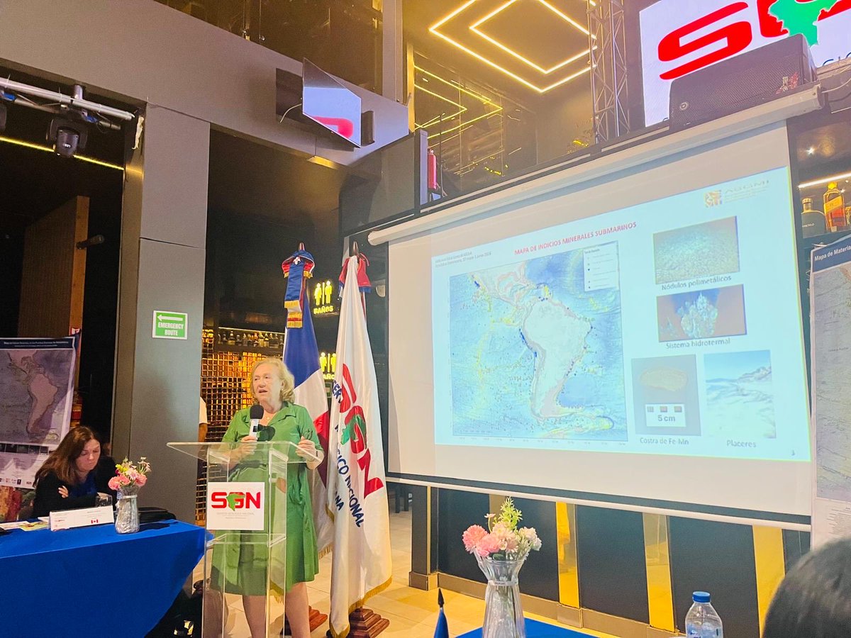 GeomarResearch's tweet photo. Nuestra compañera Teresa Medialdea, coordinadora de @EMODnet Geology Caribe y del grupo de expertos en geología marina de @asgmi_oficial ha presentado los resultados recientes en la la Asamblea General de ASGMI, en Dominicana 💪👏🗺️https://t.co/exVBkFanW4
https://t.co/QZOILrxSb2 https://t.co/XHSsPCWfwX