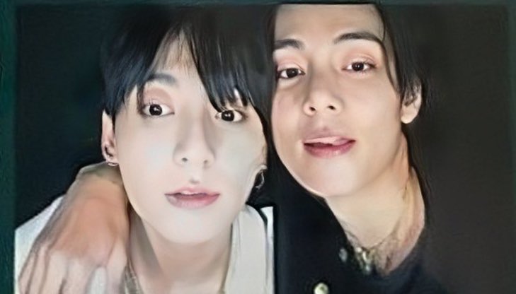 Sun&Moon 💚💜 tweet media