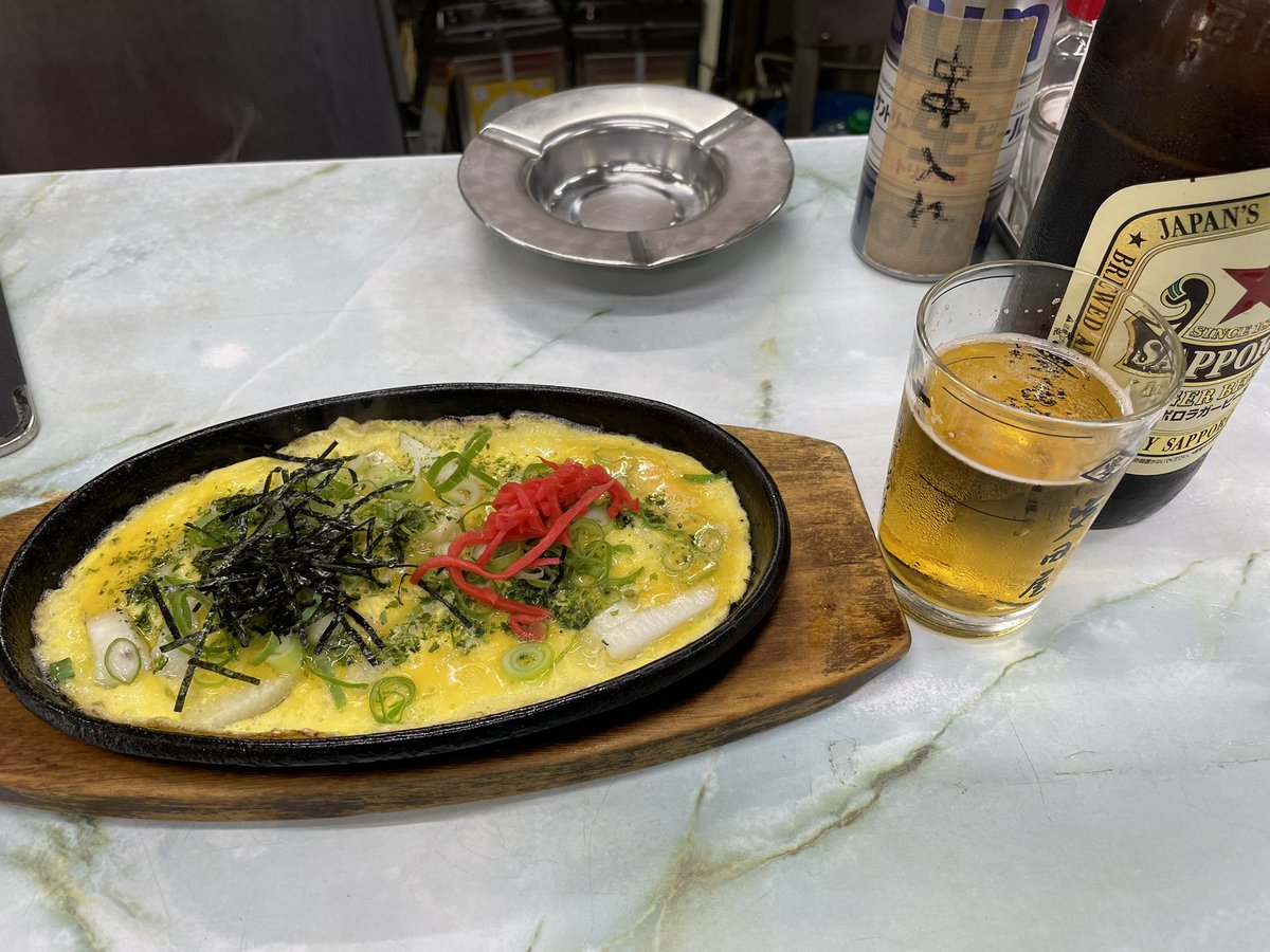 VF750four's tweet photo. 昨日、和歌山駅で下車して
「多田屋」さんへ
ビールは赤星から
おでんと共に

＃美味い＃和歌山昼呑み
＃多田屋 https://t.co/GcPNA2Vn2f
