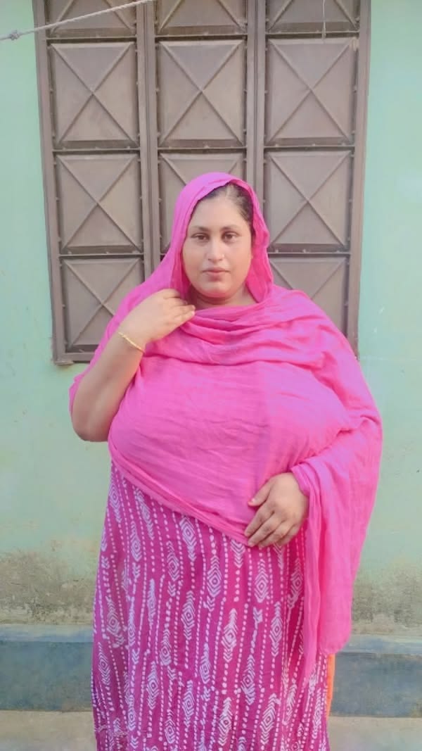 Klucifer_69's tweet photo. میں جب انسیسٹ بنا تو میرا دل کرتا تھا کہ بس امی کا پھدا ماروں جو کہ نا ممکن بات ہے۔بس پھر میں اسی فینٹسی میں روزانہ امی پہ مٹھ مارتا تھا وقت کے ساتھ ساتھ میرا لن للی بن گیا اور امی کے اثاثے اور بڑھ گئے مجھے لگا اب یہ مشین میں ٹھنڈی نہیں کر سکتا.اسی سوچ نے مجھے کک 
سن بنا دیا https://t.co/lvQvcMZMVq