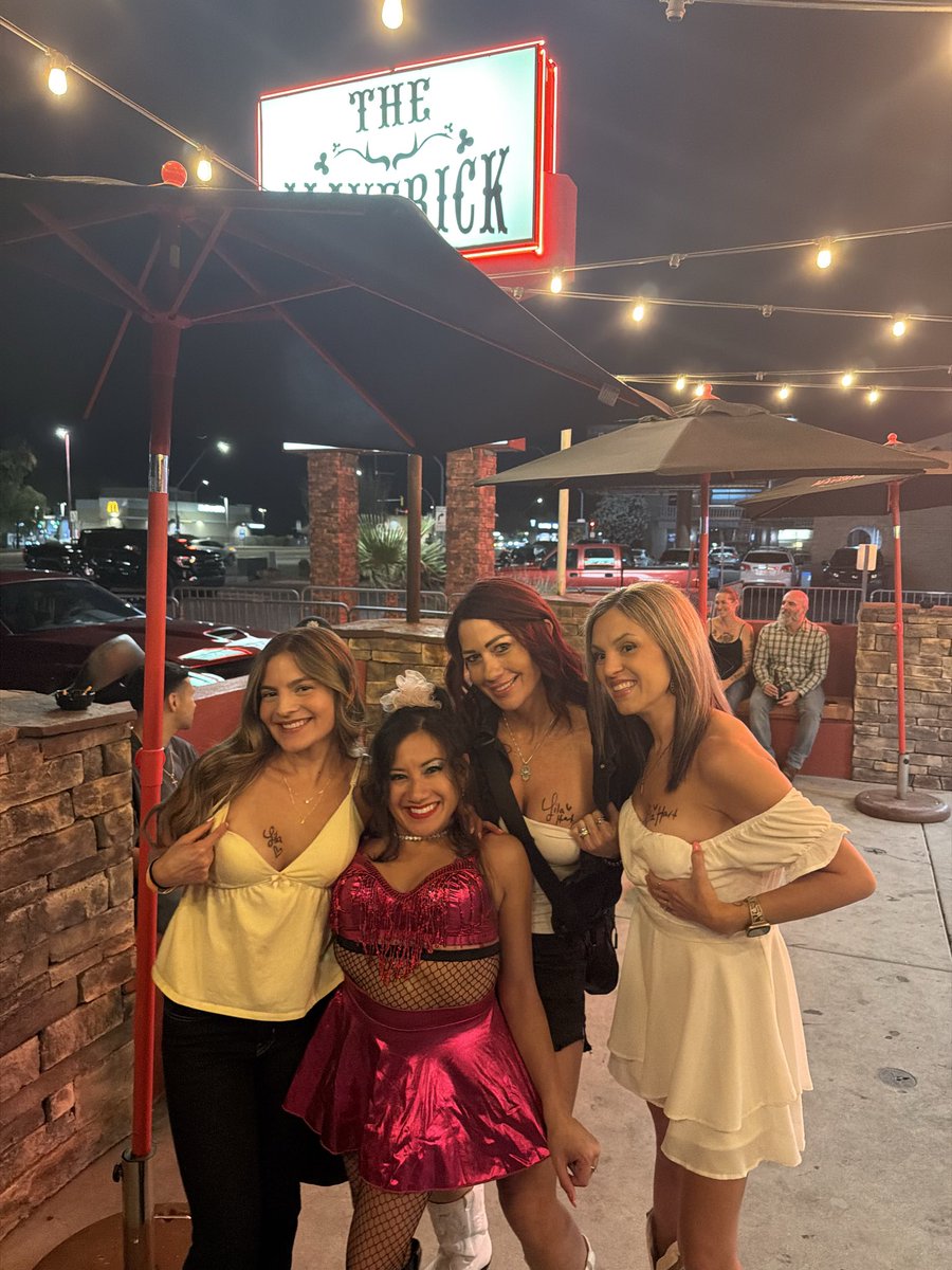 lovelilahart's tweet photo. Love my sweet hart cult 💕 https://t.co/JHoaCZuyKg