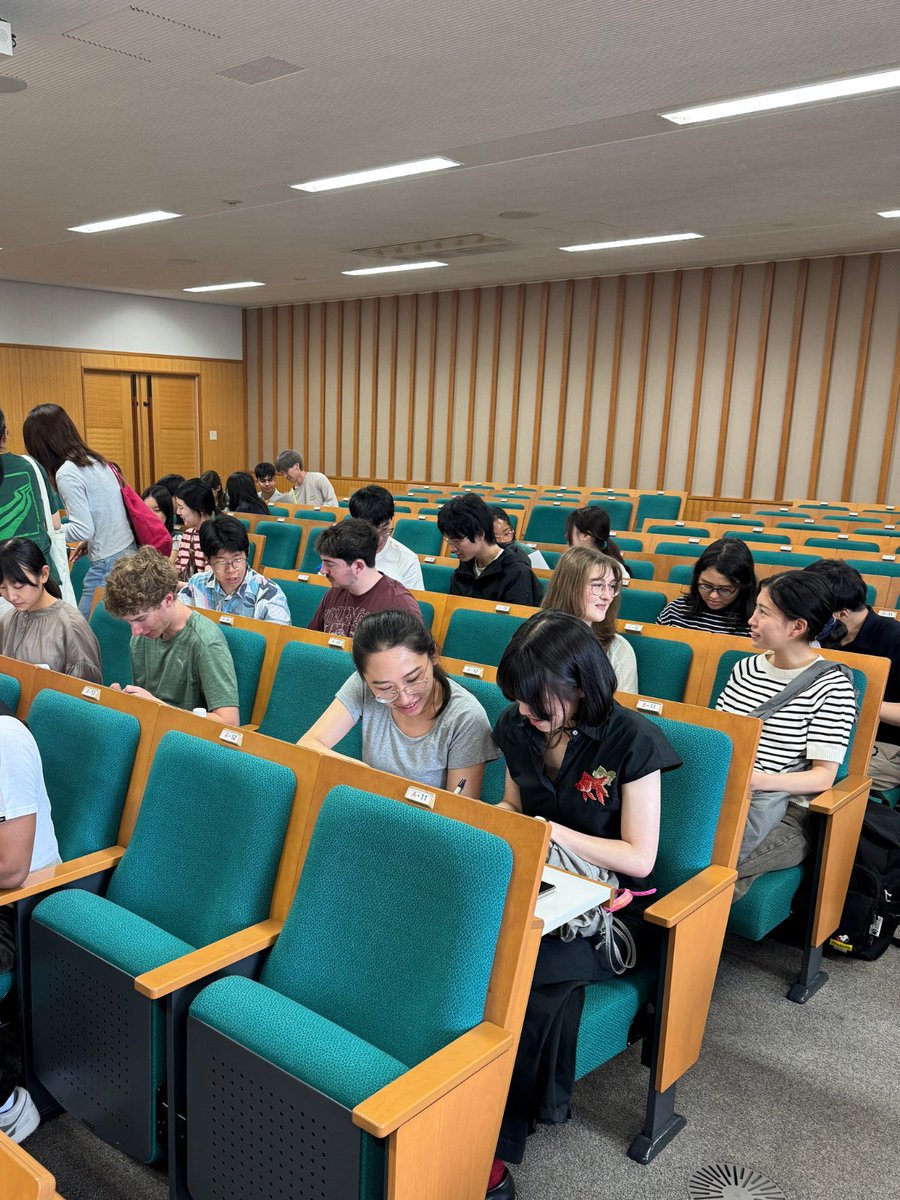 KCJS_Kyoto's tweet photo. KCJS Summer 2026 has finally begun!

After orientation, KCJS students joined a campus tour led by Japanese student volunteers.

Let’s make these eight weeks meaningful, rewarding, and memorable!

#kcjs https://t.co/6uCF9hvuwI