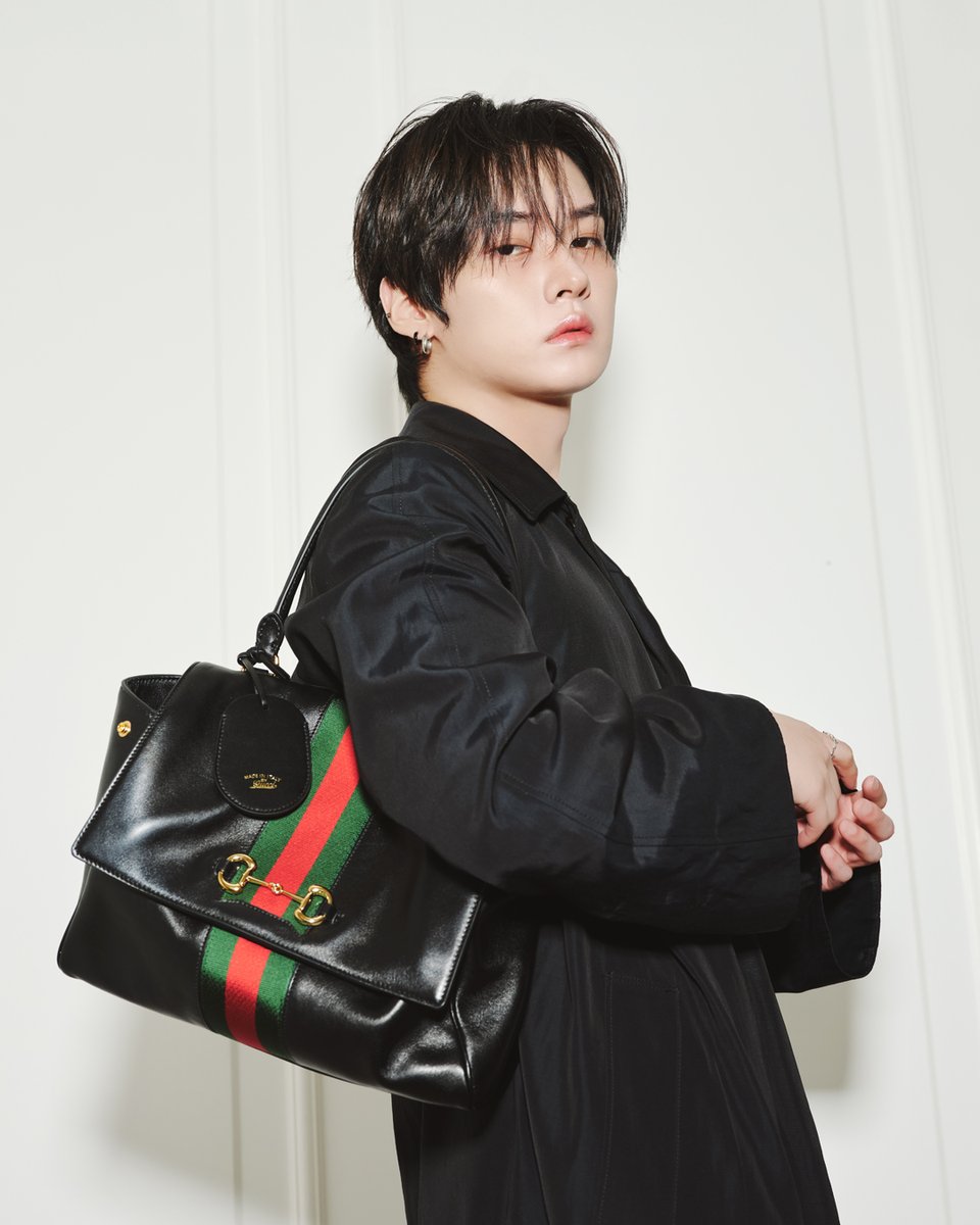 gucci_jp's tweet photo. グローバル・ブランドアンバサダーの #リノ #LeeKnow が、お気に入りの〔ルネッタ〕#GucciLunetta やパパラッツォ #GucciPaparazzo を携えて来日。
「Generation Gucci」のムードを体現します。
#Gucci #StrayKids @Stray_Kids_JP https://t.co/9Z7dxviflh