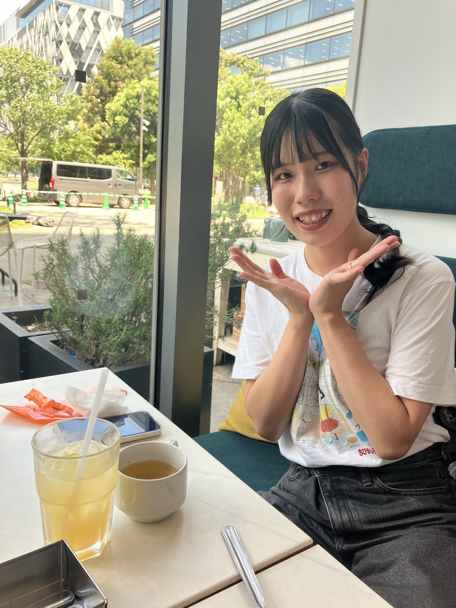 ORIE79104980's tweet photo. 可愛い子とランチしました🍽️💕ふふふ

#ハイウエストあきな　ちゃん
#グッドモーニングカフェ https://t.co/VjdC5q5M4z
