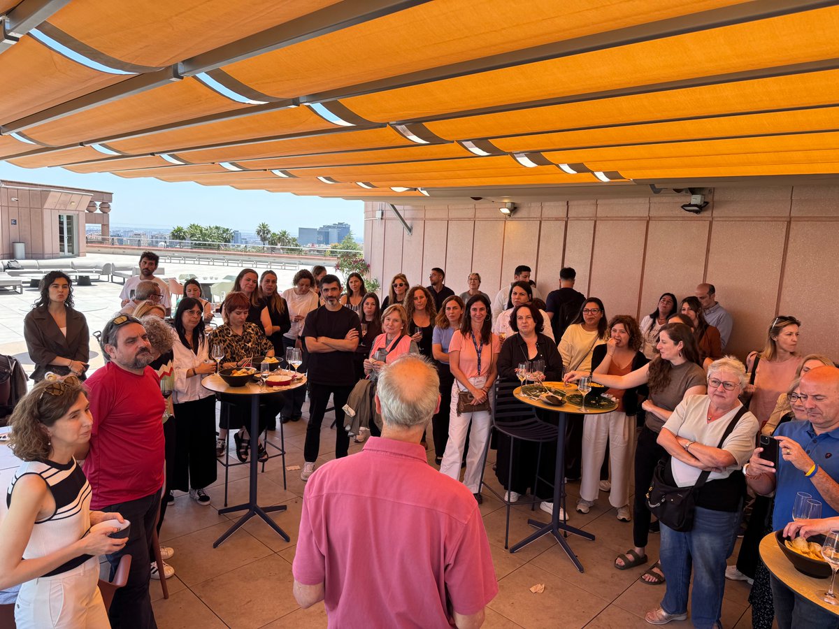 ESADEisocial's tweet photo. La semana pasada celebramos el último día de clase de la 27ª edición del DGONG en Barcelona. Gracias a todas las personas participantes, profesorado y entidades que lo han hecho posible.

¿Te interesaría formar parte de la próxima edición? 
👉https://t.co/ePLlFL1PRT (Madrid) https://t.co/mJgmOJRwR6