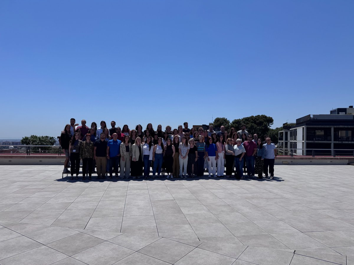ESADEisocial's tweet photo. La semana pasada celebramos el último día de clase de la 27ª edición del DGONG en Barcelona. Gracias a todas las personas participantes, profesorado y entidades que lo han hecho posible.

¿Te interesaría formar parte de la próxima edición? 
👉https://t.co/ePLlFL1PRT (Madrid) https://t.co/mJgmOJRwR6