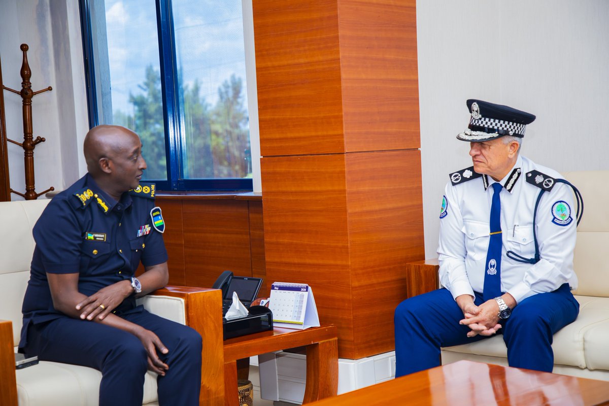 Rwandapolice's tweet photo. Commissioner Hermitte was also received by his counterpart, CG Felix Namuhoranye, for a courtesy meeting and discussions focused on strengthening cooperation between the two police forces through capacity building and the professionalization of both institutions. https://t.co/Qc5u6coZyH