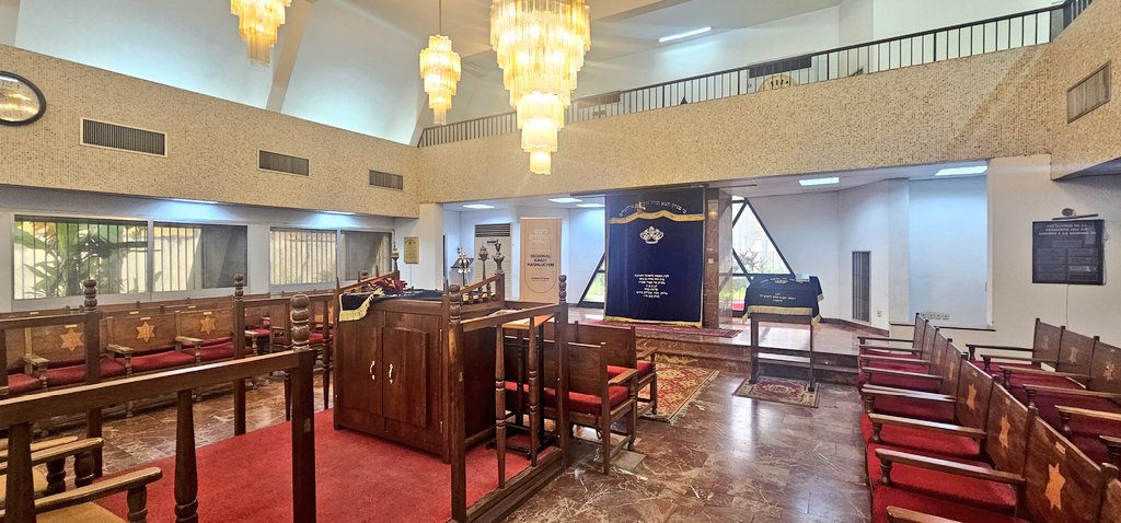 mchitrik's tweet photo. Shabbat 🕊️ Shalom 🇨🇩

Bet Yaacov Synagogue, Kinshasa, Democratic Republic of Congo (DRC)🇨🇩 https://t.co/ckTKSUXLOU