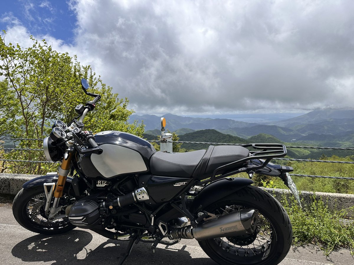 Barrel_Rider9T's tweet photo. 強風の磐梯吾妻スカイライン死ぬかと思った。いや4回は死を覚悟して走ってたね https://t.co/IGJBmqZ2DU