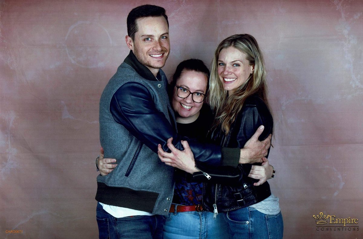 Ocelotl_Mx's tweet photo. Jesse &amp; Tracel, have a great Friday!!🌞🤍

#TracySpiridakos #JesseLeeSoffer #BDias #BDTrasse #Tracel #Jess #WeLoveYouTracy #WeLoveYouJesse
#Upstead #UpsteadSpinOFF https://t.co/IN7iMXRt62