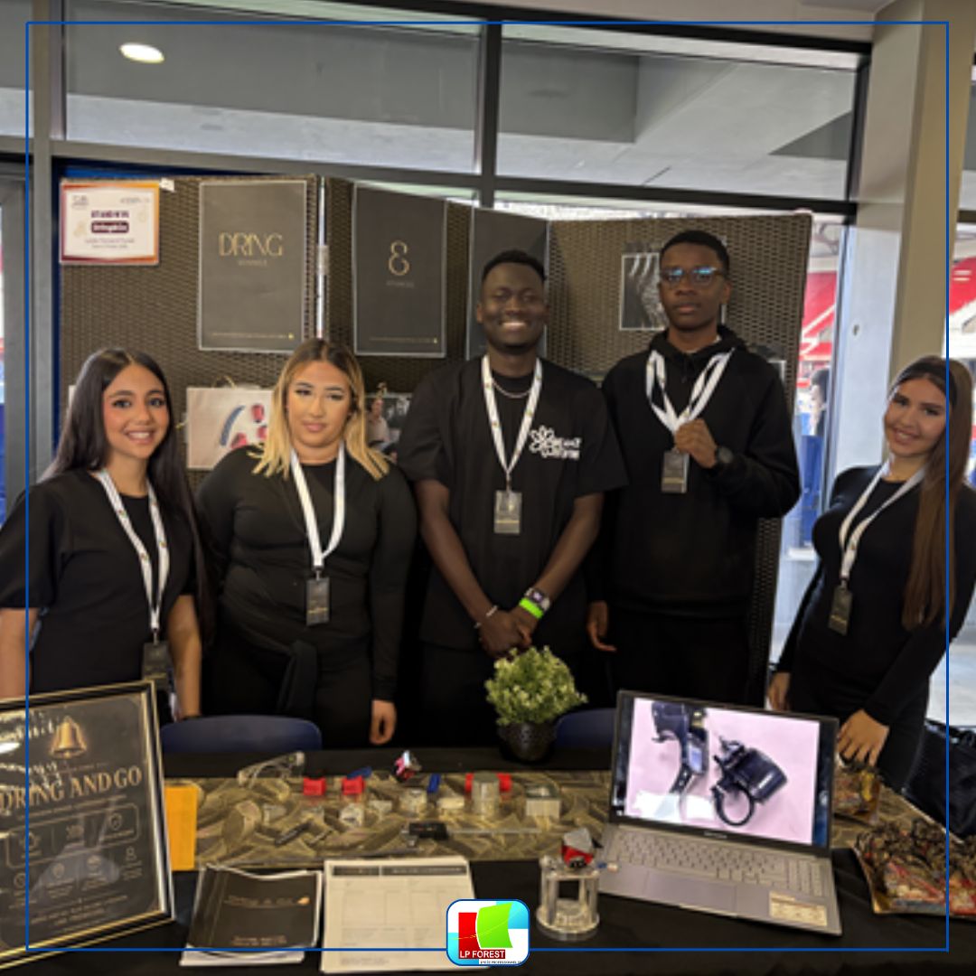 Lycee_forest's tweet photo. 🚀 Magnifique journée entrepreneuriale pour nos élèves au Groupama Stadium avec l'association EPA !
Félicitations à l'équipe DRING &amp; GO qui décroche le Prix du Label Impact Sociétal pour sa sonnette solidaire.  👏💼
#LycéePro #Entrepreneuriat #EPA https://t.co/ABJiNnPEh6