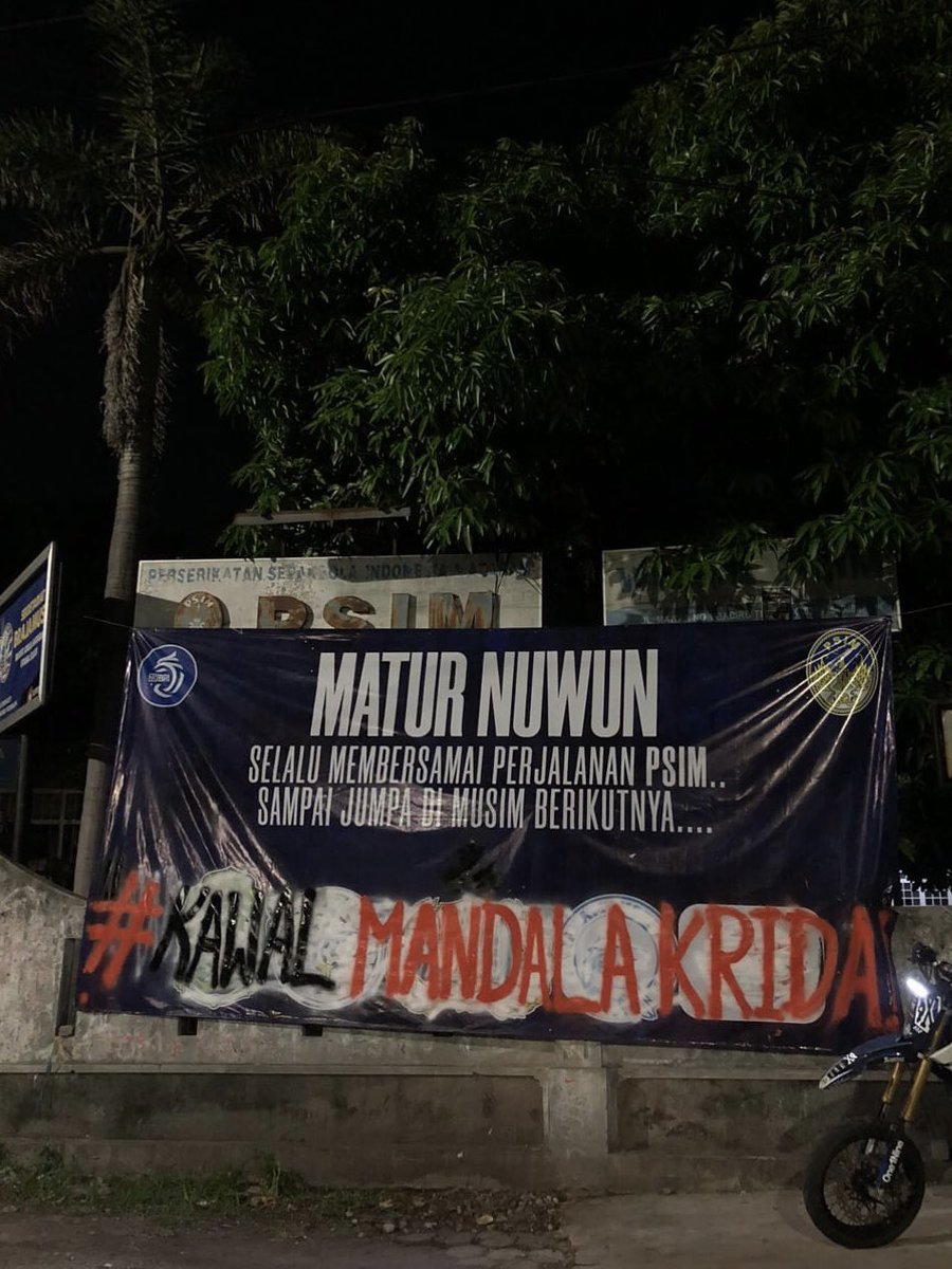 ykbelongstous's tweet photo. Jangan putus, suarakan terus.✊🏻
#UsutTuntasKorupsiMandalaKrida 
#KawalMandalaKrida https://t.co/rWGrONd7r1