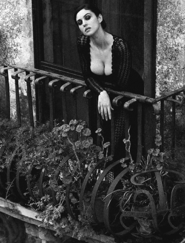 Joshuacagose's tweet photo. Friday…

📸 Ferdinando Scianna https://t.co/IbZvPPXQo6