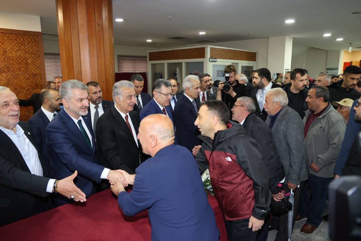 vehbikoctr's tweet photo. Rabbim birlik ve beraberliğimizi daim eylesin.
Nice bayramlara sağlıkla, huzurla ve muhabbetle inşallah… 🤲

📍Trabzon https://t.co/EKTwdMwnRB