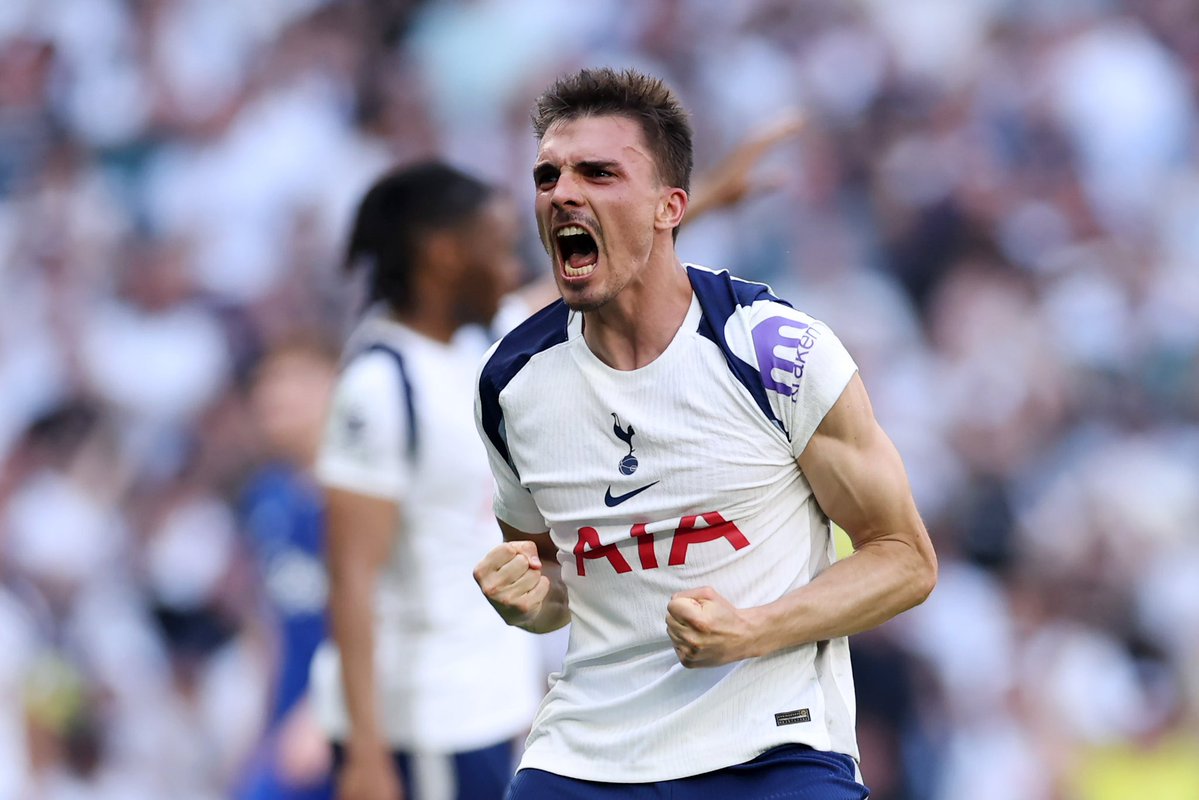 Hotspur Lane tweet media