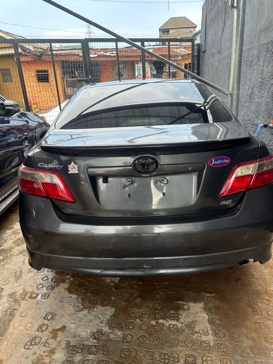 alhajiautos's tweet photo. Sweet deal
Registered
TOKS STANDARD 💯
Toyota Camry SE
2023 ON CUSTOM
FIRST USER
FIRST BODY
2008 model
Thumbstart
Sunroof
Engine untouched
Gear ⚙️ 💯
AC 🥶 ❄️
PRICE:6.7M
LAGOS
#ojudeoba #car #goodcar #9jacar #naijacar https://t.co/7e71vdgAlK