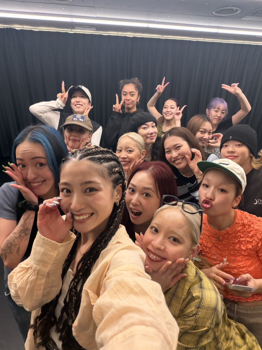 Moa tweet media