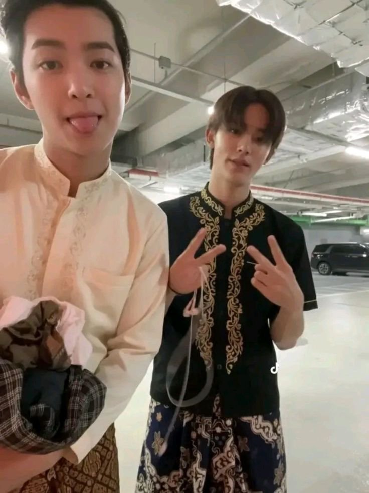 cewciliakhy's tweet photo. Kean &amp; Kian as your twin lil bros
.
Seonghyeon &amp; Keonho Cortis few tweets au 
by @/cewciliakhy https://t.co/tX4Yp0b79N